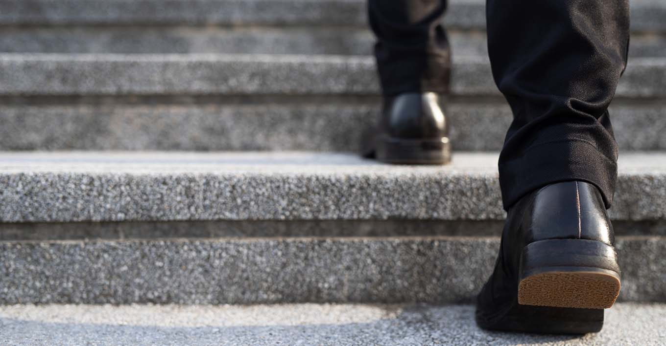 未経験コンサル転職の年齢制限は? 未経験コンサル転職の年齢制限は?