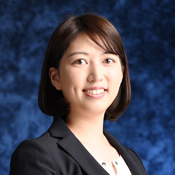 小平 真未
