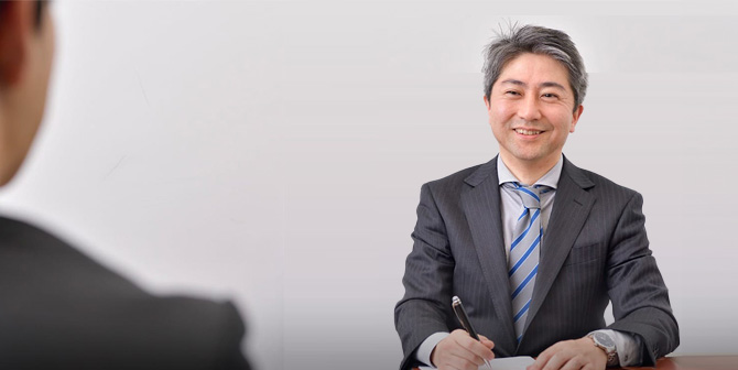 コンサルやPEからの内定獲得に向けた「マンツーマンの選考対策」のイメージ図