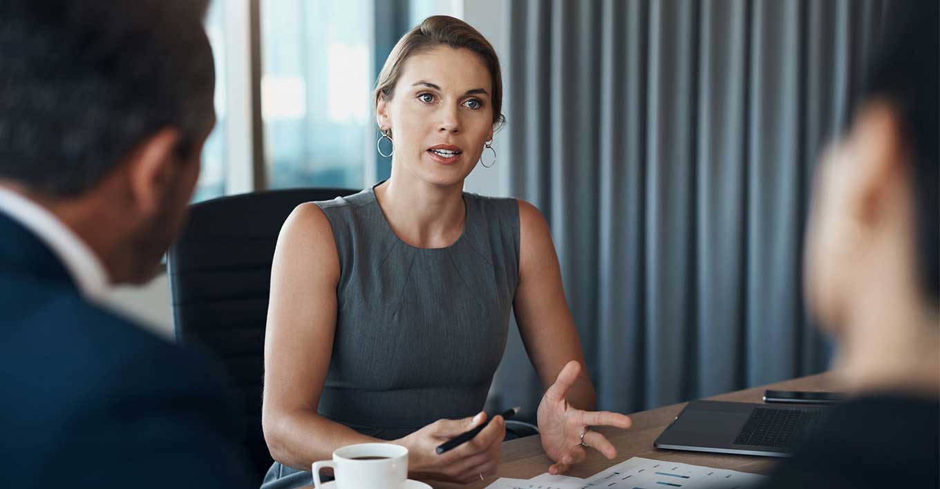 コンサル業界を取り巻く環境の変化３：第二新卒の採用縮小と中堅層の採用拡大