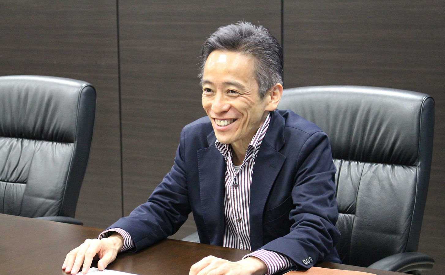 経営共創基盤 村岡様