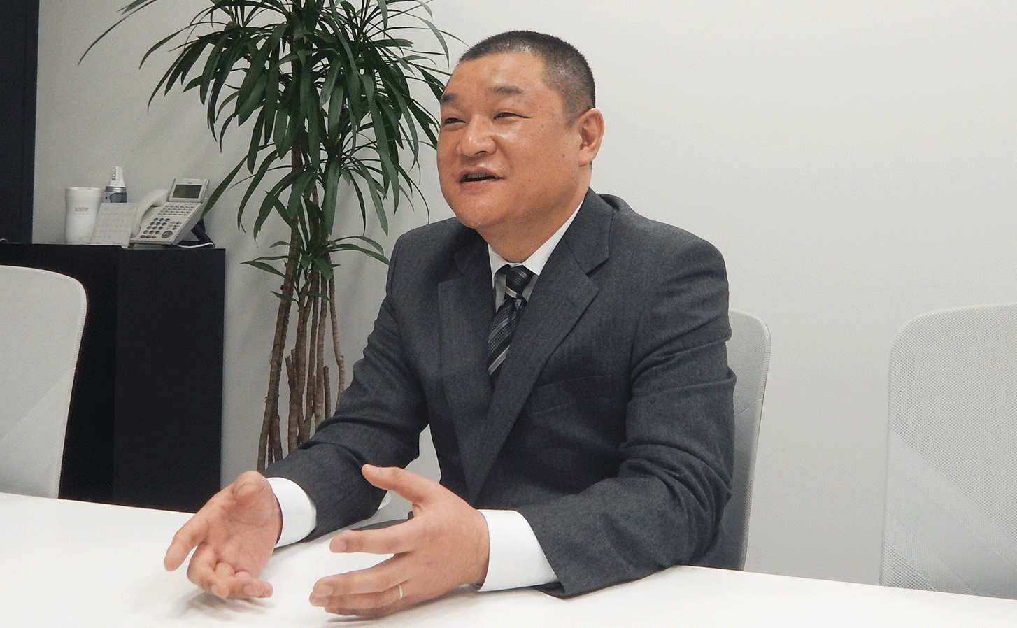 NTTデータ経営研究所