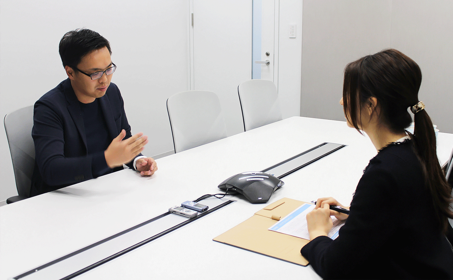 NTTデータ経営研究所