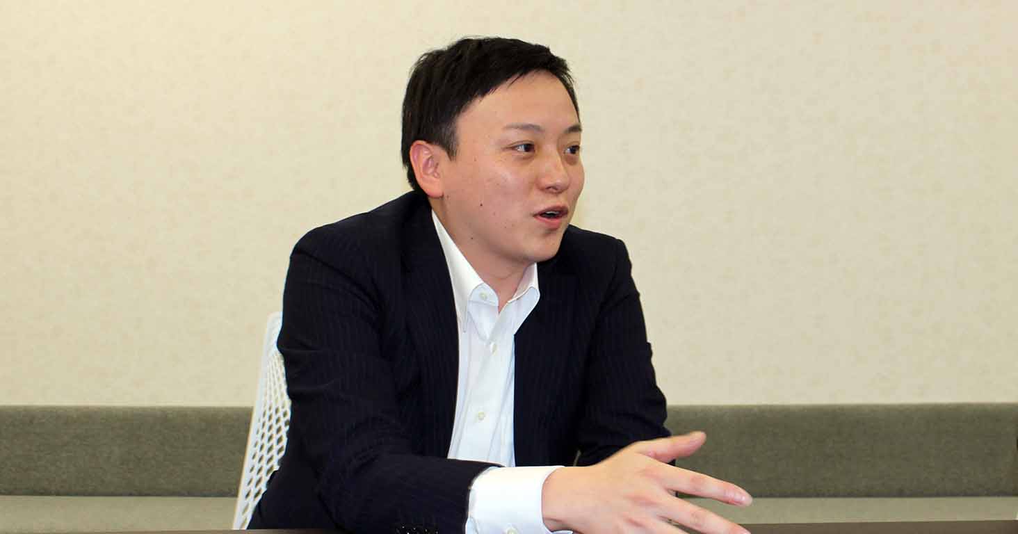 リヴァンプ シニア・マネージャー 小川 知哉氏
