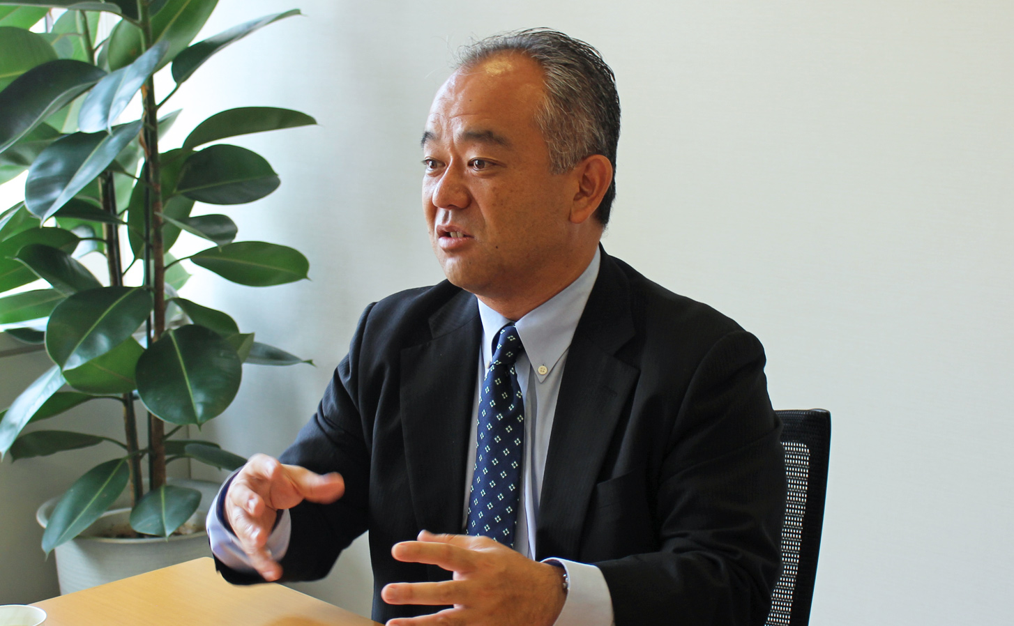 スカイライト羽物氏 スカイライト羽物氏