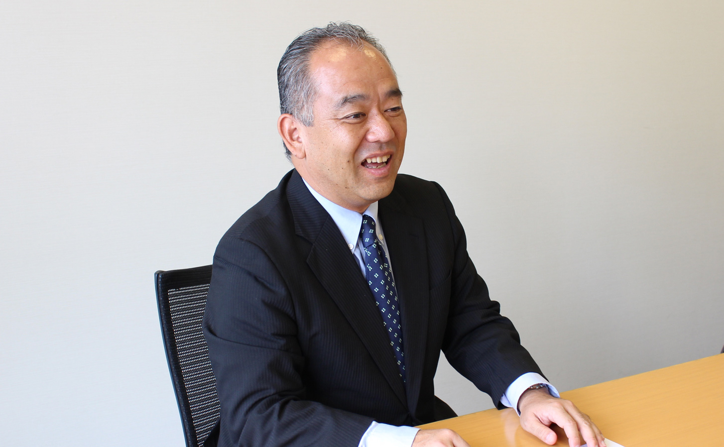 スカイライト羽物氏 スカイライト羽物氏