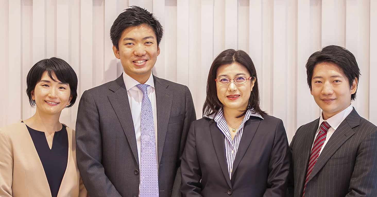Strategy＆　パートナー　唐木 明子氏、マネジャー　建川 友宏氏、CEG西谷、小寺