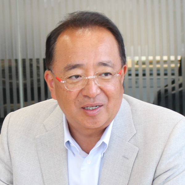 富村 隆一 | Ryuichi Tomimura【代表取締役副社長】